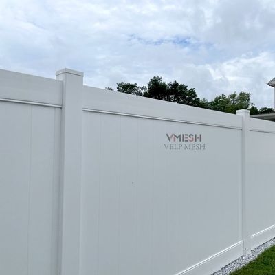 백색 PVC 프라이버시 펜스 패널 6x8ft, 낮은 유지 보수