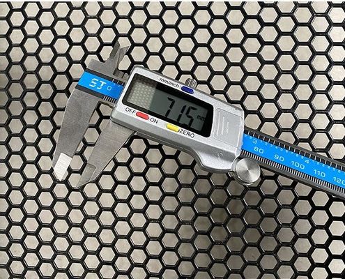 알루미늄 진열 2mm 정사공 perforated 금속 장 4x8 피트