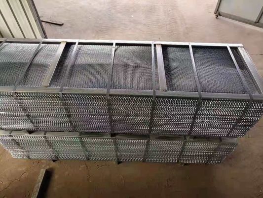 ASTM A653 스터코 와이어 메시 27*96인치 자체 퍼링 확장 금속 라스