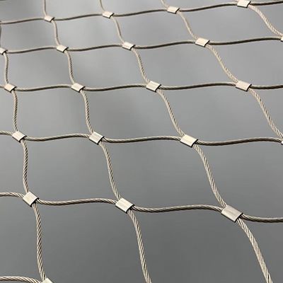 새집 및 동물원 격용용용으로 씹는 것과 무거운 눈 바람에 저항하는 특성을 가진 은성 스테인리스 스틸 로프 망