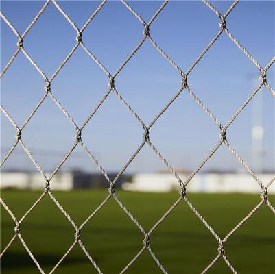 SS304 / SS316 스테인리스 스틸 와이어 로프 메쉬 유연한 직조 조류장 발코니 보호 및 동물원 울타리용