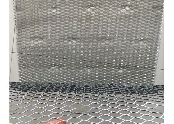 ASTM A653 진열 된 자기 껍질 확장 금속 톱니 27x96