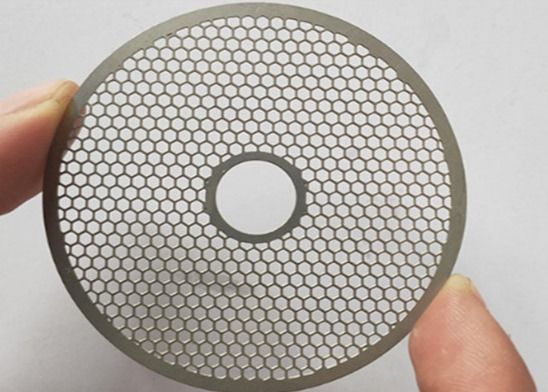 정밀 전자 천공 금속 메쉬 울트라 미세 0.04mm 구멍