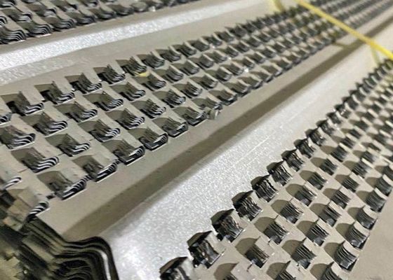콘크리트 건설용 핫 디프 가얼바니즈드 스투코 와이어 메시 450x2500mm